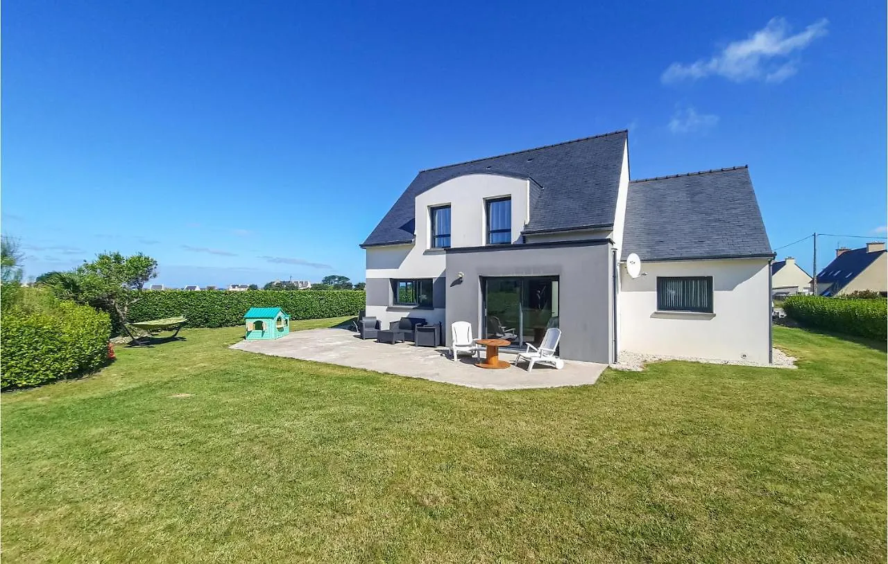 Pet Friendly Home In Plouguerneau With Wifi 0*,  Frankrig