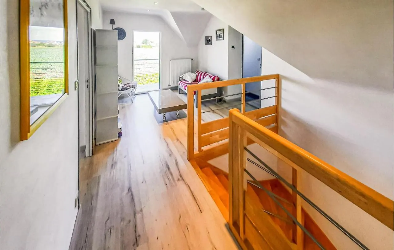 Pet Friendly Home In Plouguerneau With Wifi Feriehus