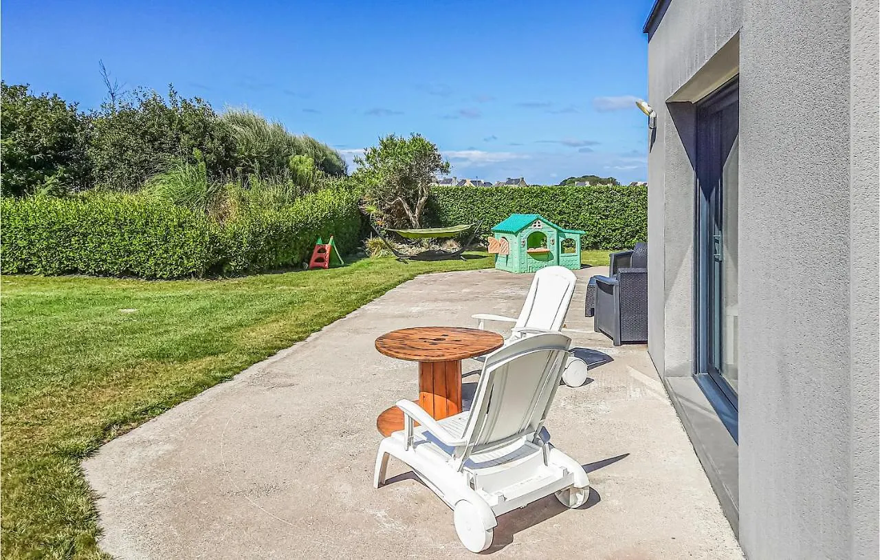 Pet Friendly Home In Plouguerneau With Wifi 0*,